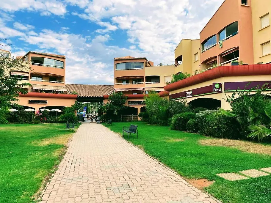 Appartement 400M Plage A Pieds La Londe-les-Maures
